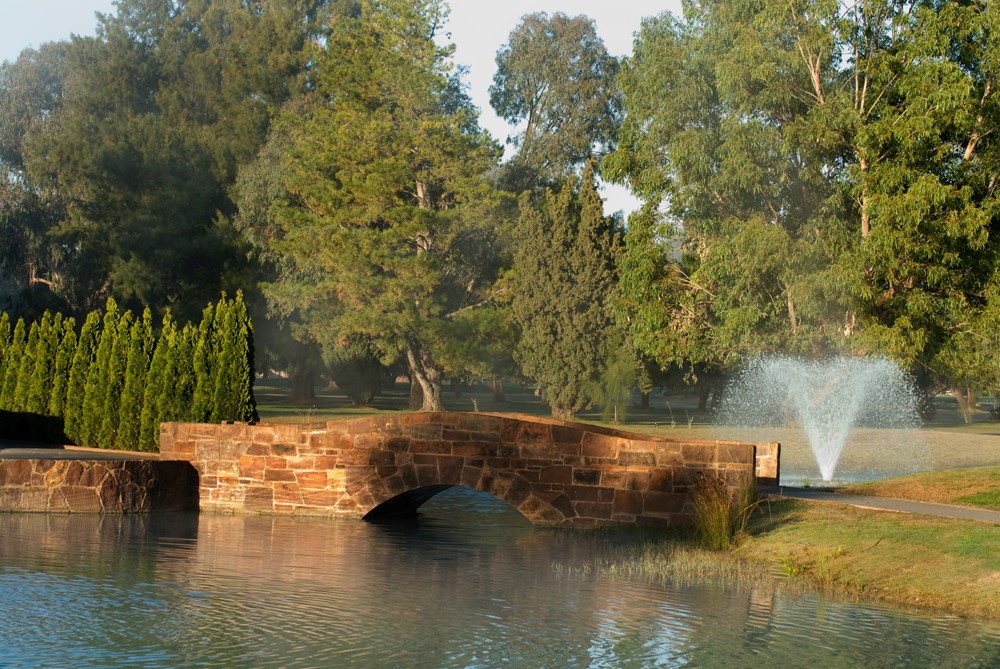 Howlong Country Golf Club